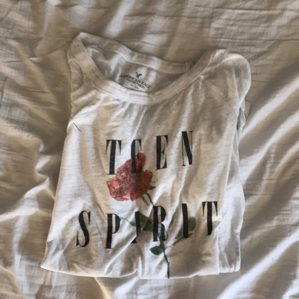 American Eagle: Teen Spirit Graphic Tee